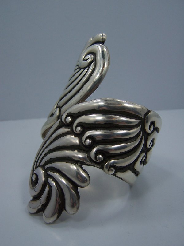 Vintage Mexican Silver Clamper Gorgeous Swirl