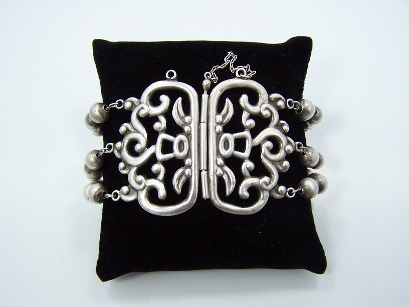 Los Castillo Vintage Mexican Silver Bead Bracelet #228
