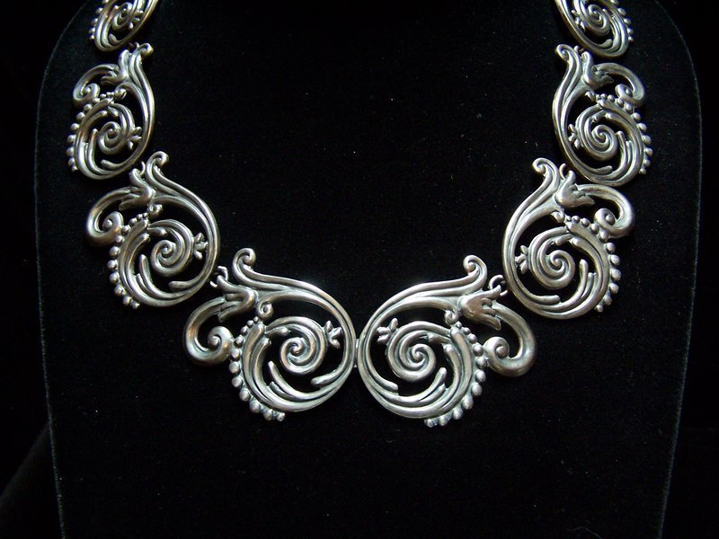 Margot de Taxco #5551 Vintage Mexican Silver Necklace