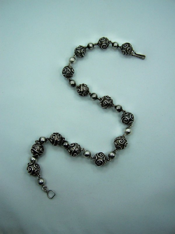 Beckmann Beads Vintage Mexican Silver Necklace