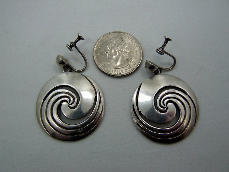 Hector Aguilar Vintag Mexican Silver Swirl Earrings