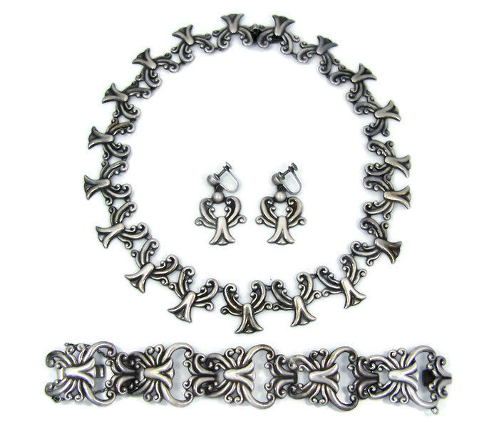 1940's Mexican Sterling Charm Bracelet Moving Parts