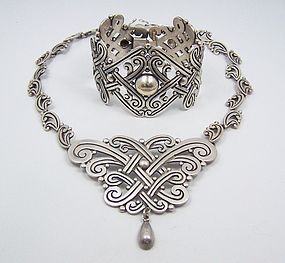 Los Castillo Hand Chased And Beaded Pectoral Necklace Design 359