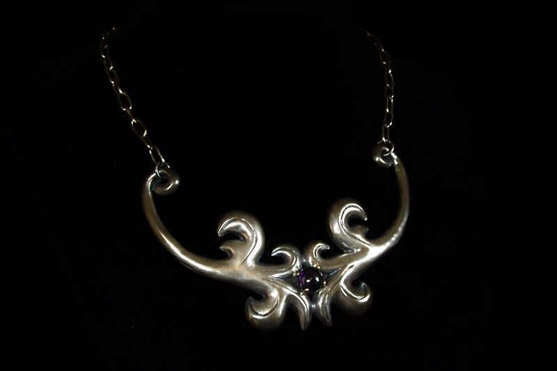 Vintage Mexican Silver Amethyst Repousse Necklace Gorgeous