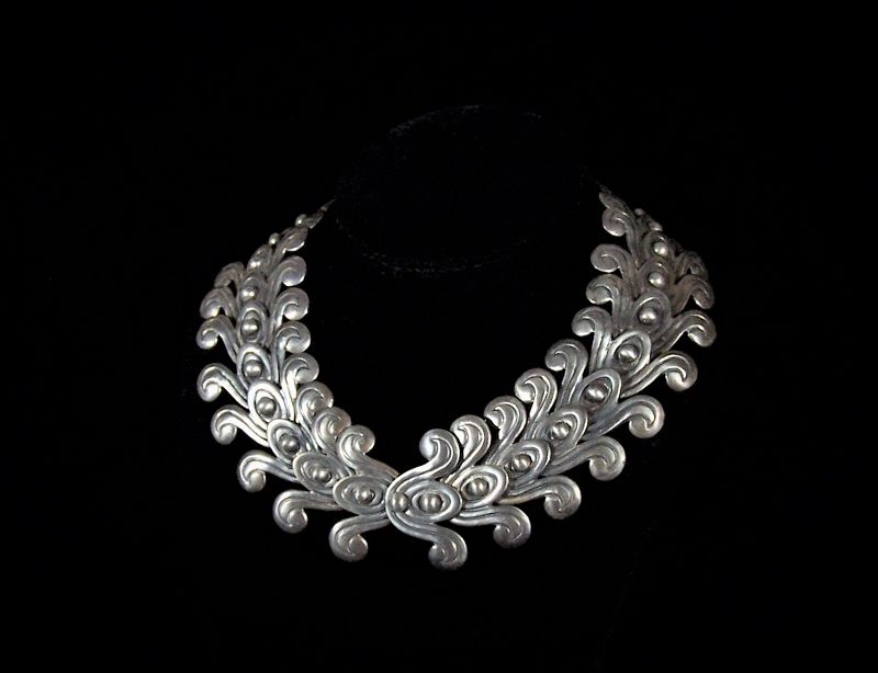 Los Castillo 262 Vintage Mexican Silver Double Pre Colombian Necklace