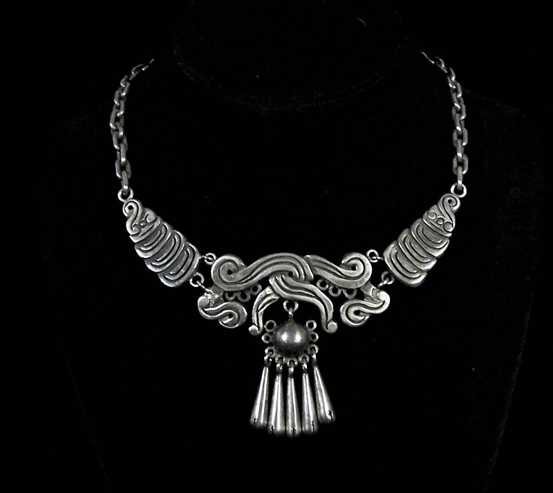 William Spratling Vintage Mexican Silver Necklace Deeply Chased
