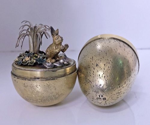 Stuart Devlin Sterling Surprise Egg, "Rabbit and Flowers", London 1982