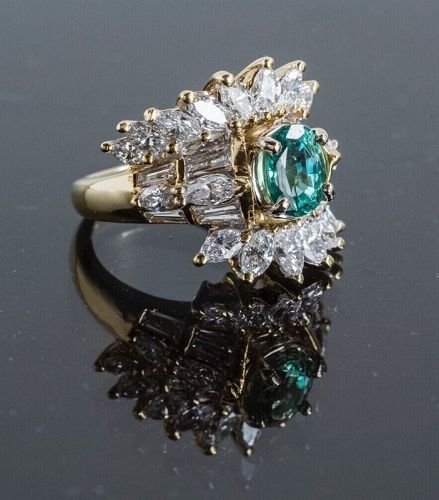 An Exceptional 18kt YG Emerald and Diamond Ring With $9k Appraisal
