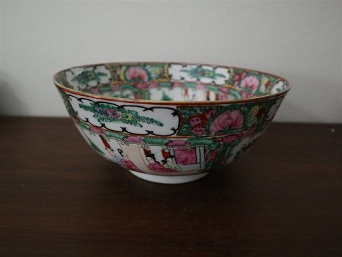 Vintage Chinese 10" Famille Rose Hand Decorated Bowl China c1950's