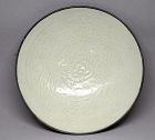 Fine Song-Jin Dingyao Porcelain Bowl with Moulded Phoenix Design