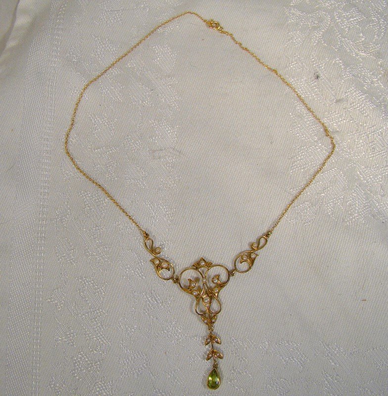 Edwardian 14K Peridot Seed Pearls Lavaliere Necklace 1900 Lavalliere
