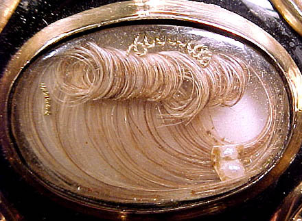 10K MOURNING PIN with HAIR c1860-70