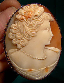 Large 10K GOLD SHELL PORTRAIT CAMEO PENDANT PIN 1950s