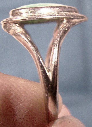 Art Deco 14K White Gold Jade Heart Shape Ring 1920s