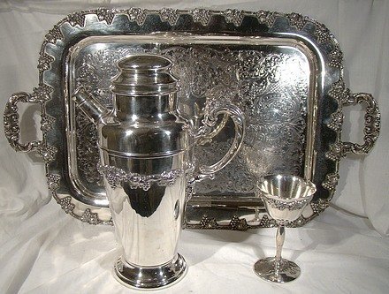 Silver plated GRAPE &amp; VINE COCKTAIL 7 Pc. SET 1930s WITH TRAY