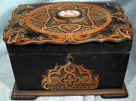 PAPIER MACHE TEA CADDY w/ PORCELAIN MINIATURE c1850-60