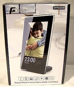 FIDELITY PHOTO FRAME DPF6022B - New In Box