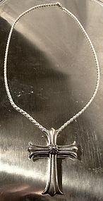 STERLING CROSS With FLOWER & ROPE CHAIN NECKLACE