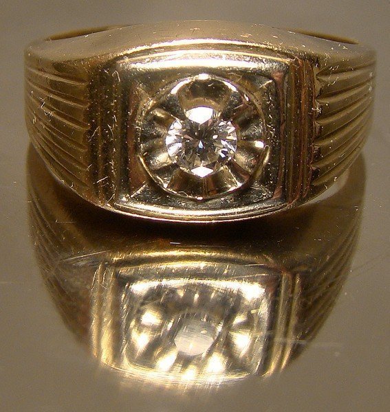 MAN'S 10K &amp; 14K DIAMOND RING 1960s Size 11-1/2