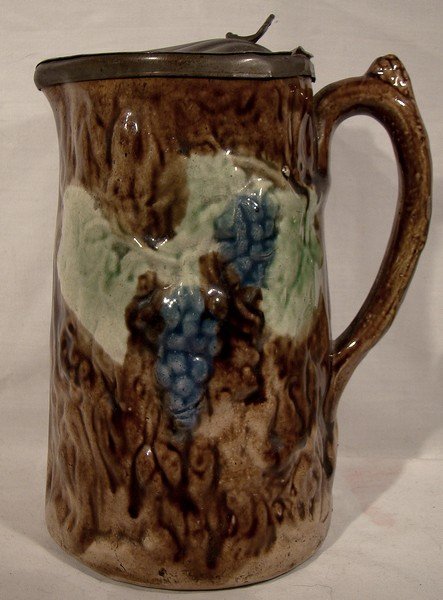 MAJOLICA GRAPE &amp; VINE PITCHER with PEWTER LID 1880s 19thC