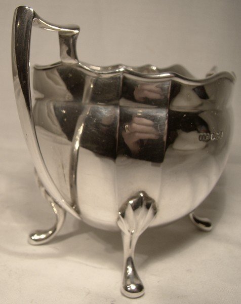ENGLISH STERLING SILVER GRAVY BOAT or MILK JUG 1946 Footed JE Barry