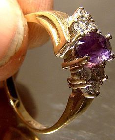 14K Amethyst with 6 Diamonds Demi-cluster Ring 1960s 1970 Size 8