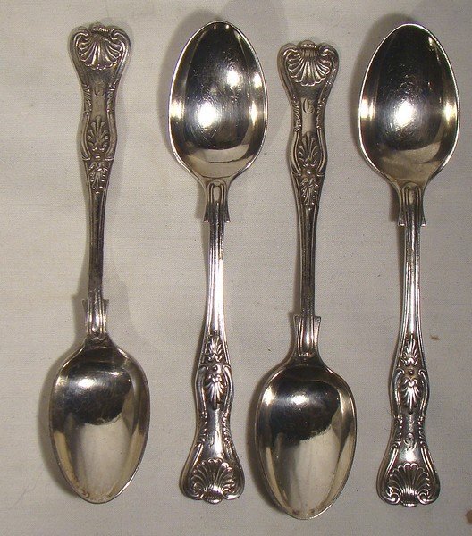 Mappin &amp; Webb 19thC KINGS SILVER PLATED FLATWARE