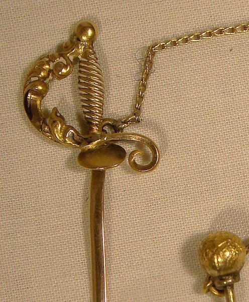 Victorian 10K SWORD TIE  PIN OR STICKPIN with Safety