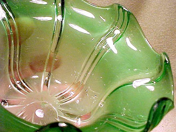 ART NOUVEAU GLASS SERVING DISH in SP STAND c1900