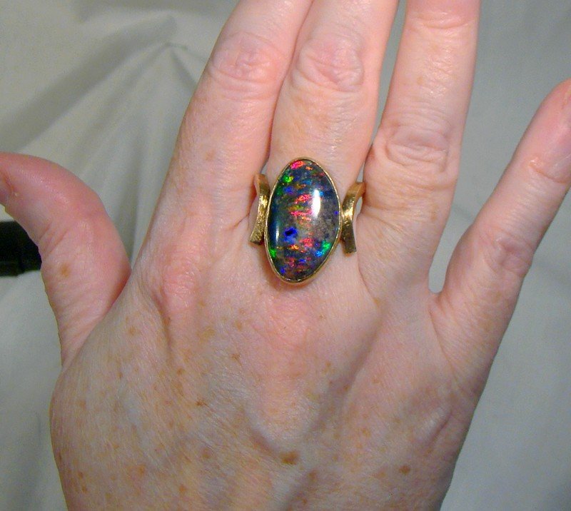 14K Australian Black Opal Ring 1960s Intense Colour Genuine 7 Carats