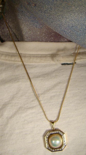 14k MABE PEARL Diamonds Octagon Pendant Necklace 1970s 14 K Chain