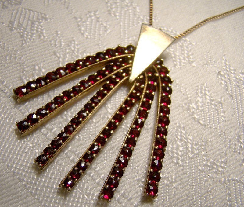 Sterling Silver Garnets Pendant Necklace 1960s Modernist Gilt 84