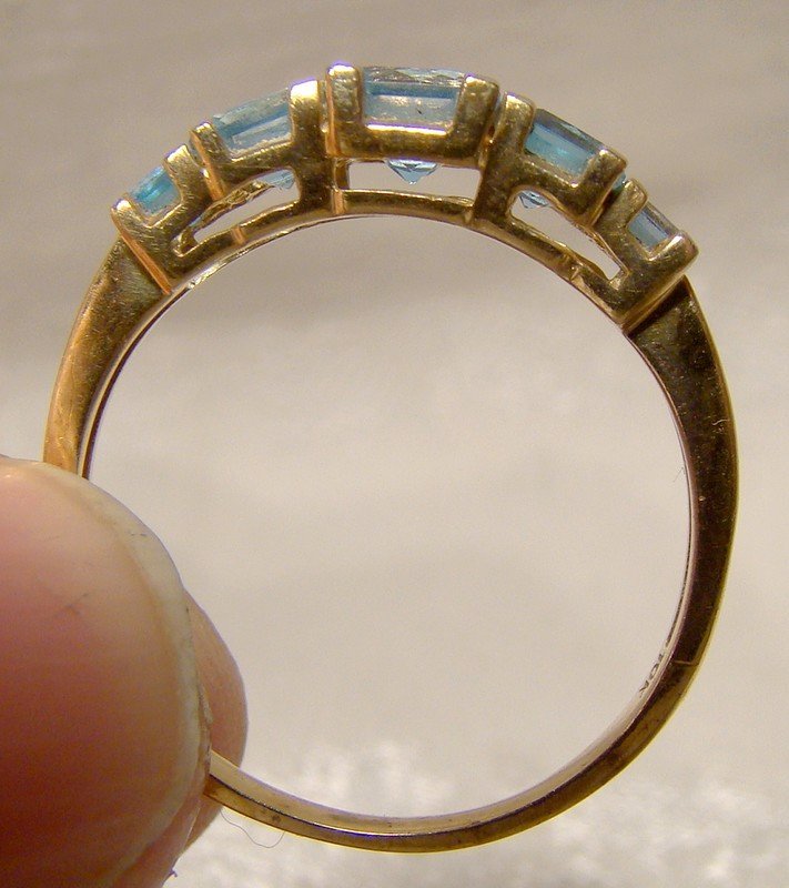 10K Yellow Gold Blue Topaz Ring 1980s 10 K Princess Cut Size 9