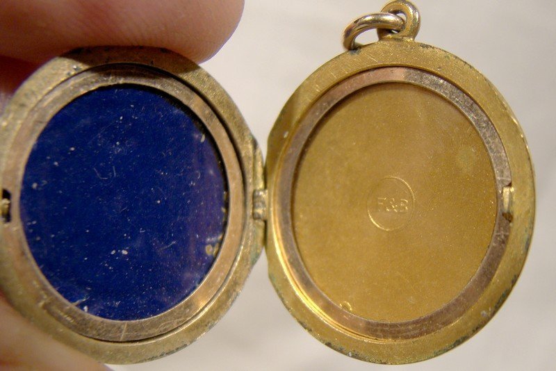 Edwardian Enamel Seed Pearls Gold Filled Photo Locket Pendant 1905-10