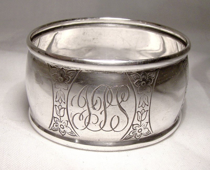 Roden Birks Engraved Sterling Silver Napkin Ring 1910