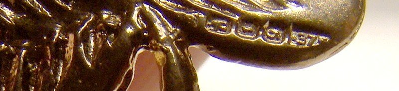 9k Yellow Gold Shamrock Pendant or Charm