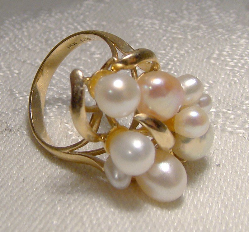 14K Italian Baroque and Teardrop Pearls Ring 1980s - Size 4-1/2