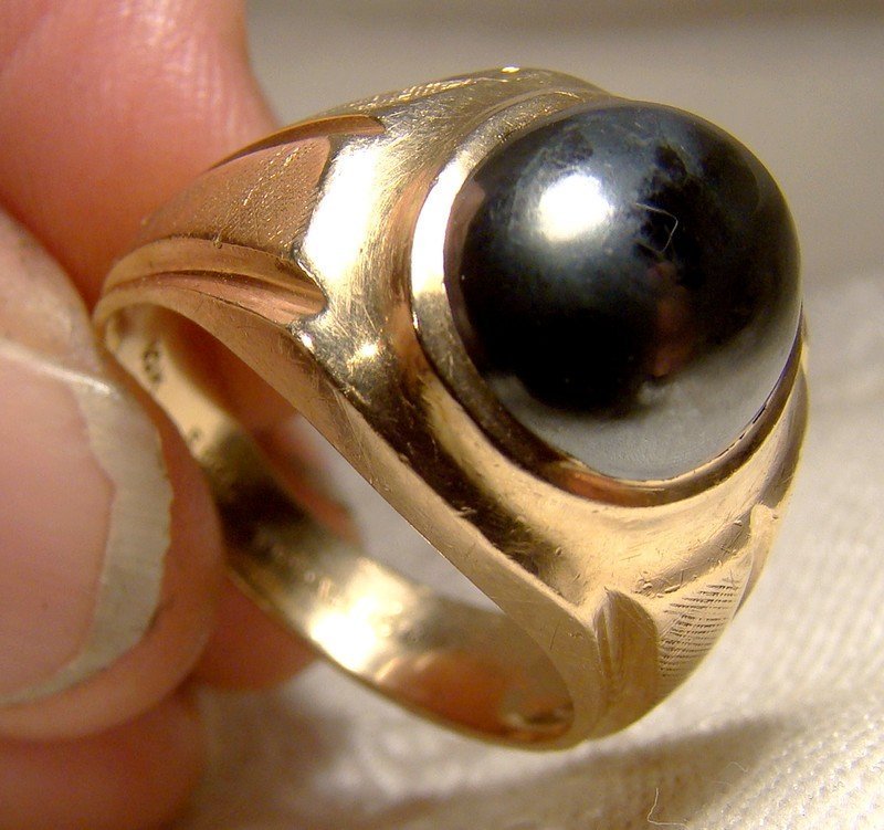 10K Man's Black Alaskan Diamond Hematite Cabochon Ring 1950s-60s