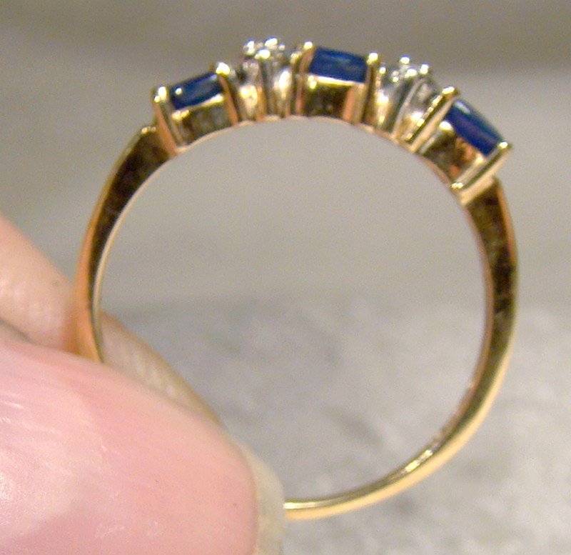 10K Sapphires and Diamonds Row Ring 1980s - Size 6-3/4