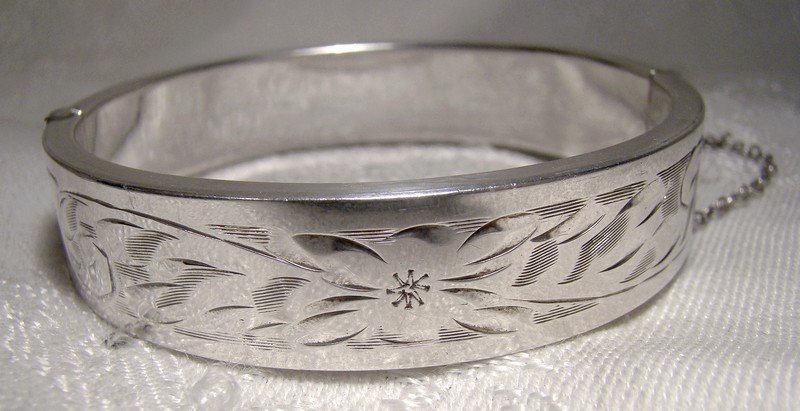 Hand Engraved Smibo Sterling Silver Rectangular Hinged Bangle Bracelet