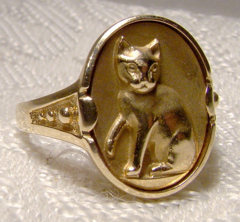 10K Yellow Gold Cat Ring 1940s 1970s 1980s - Size 6