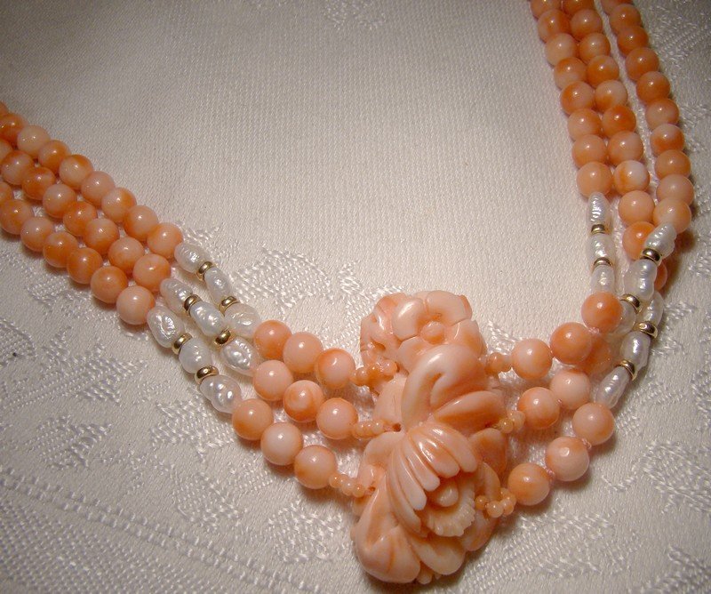 Genuine 3 Strand Angel Coral Necklace with Carved Coral Drop 1980s