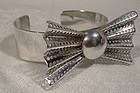 Ultramodern Bow Tie 925 Sterling Cuff Bangle Bracelet 1970s