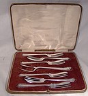 English Silver Plate Set of 6 Pastry Forks & Server in Box 1910