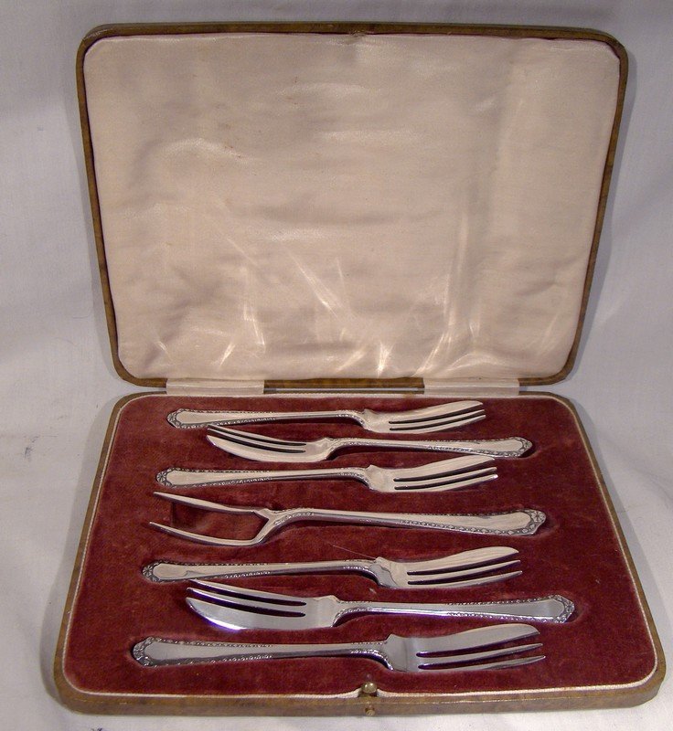 English Silver Plate Set of 6 Pastry Forks &amp; Server in Box 1910