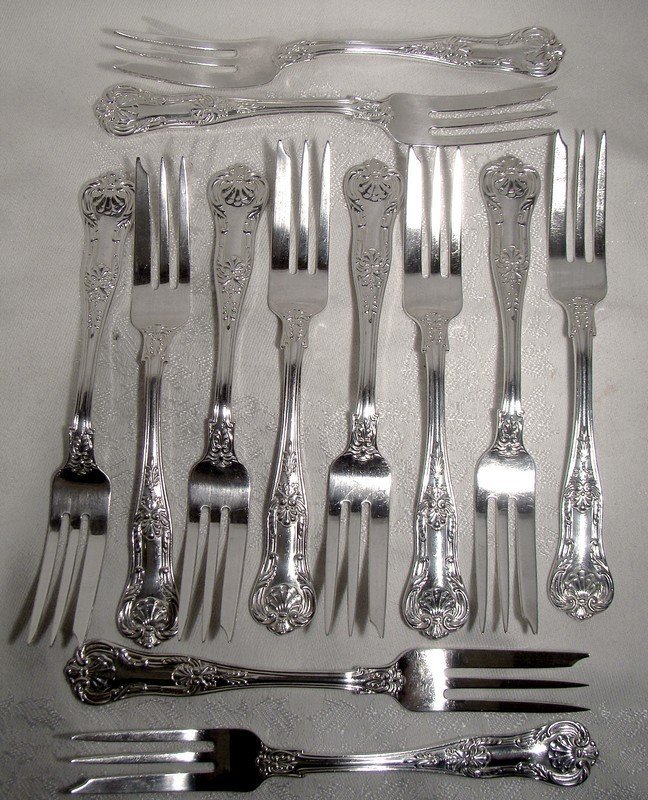 12 Birks Regency Kings Pattern Silver Plated Pastry Forks