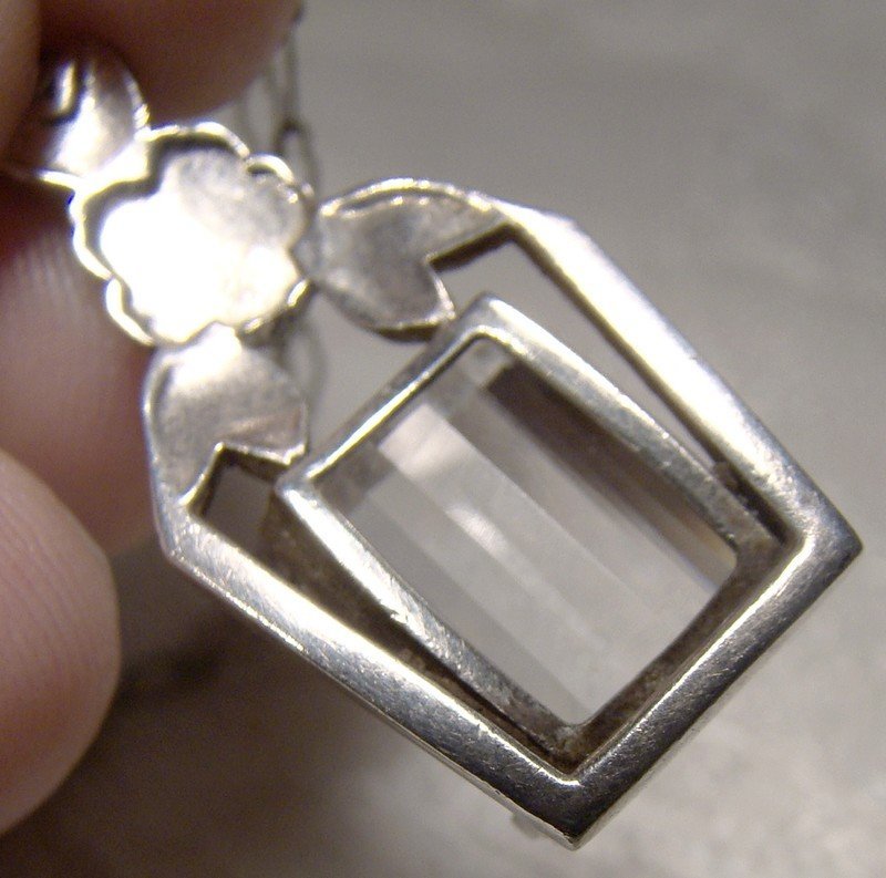 Edwardian Art Deco Sterling Silver Barrel Step Cut Crystal Necklace