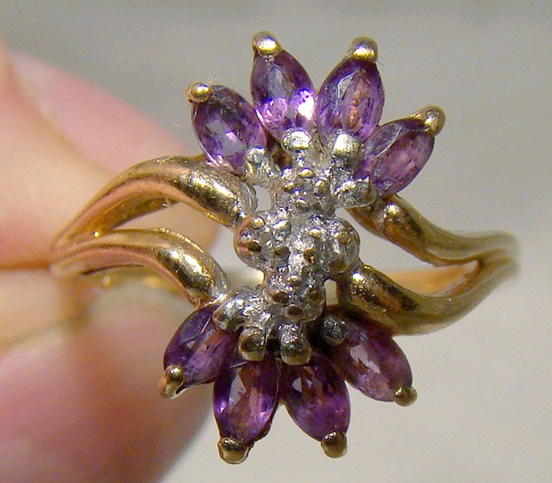 10K Marquise Amethysts and Diamonds Cluster Ring 1970s - Size 6-1/4