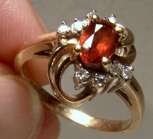 10K Garnet and 8 Diamonds Ring 1960s Abstract Cluster Size 6-1/2 6.5