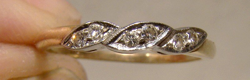14-18K Gold 6 Diamonds Wedding Ring Band 1930s - Size 6-1/2